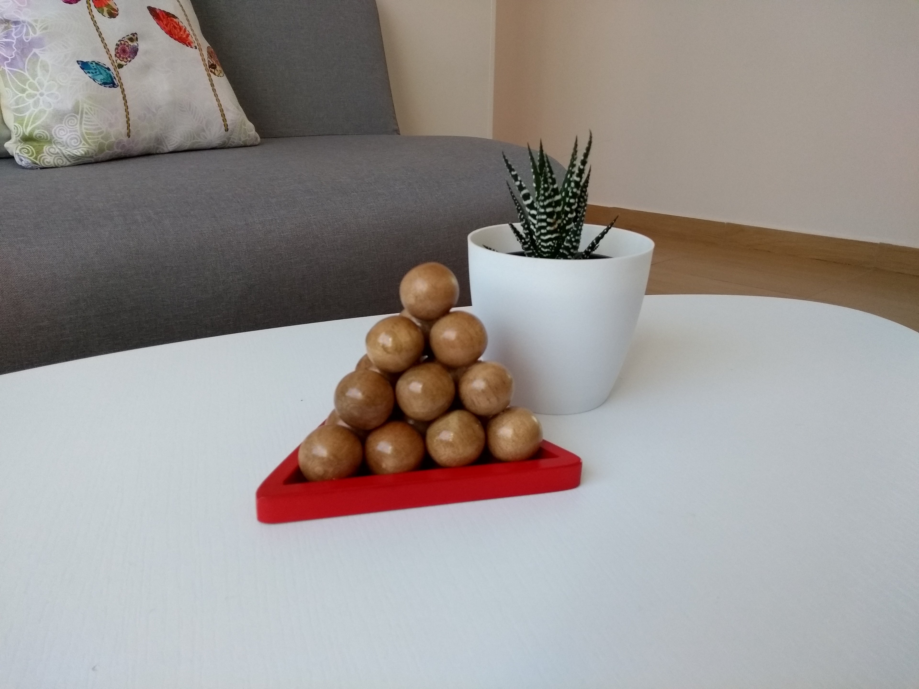 Pirámide de armar rompecabezas 3d